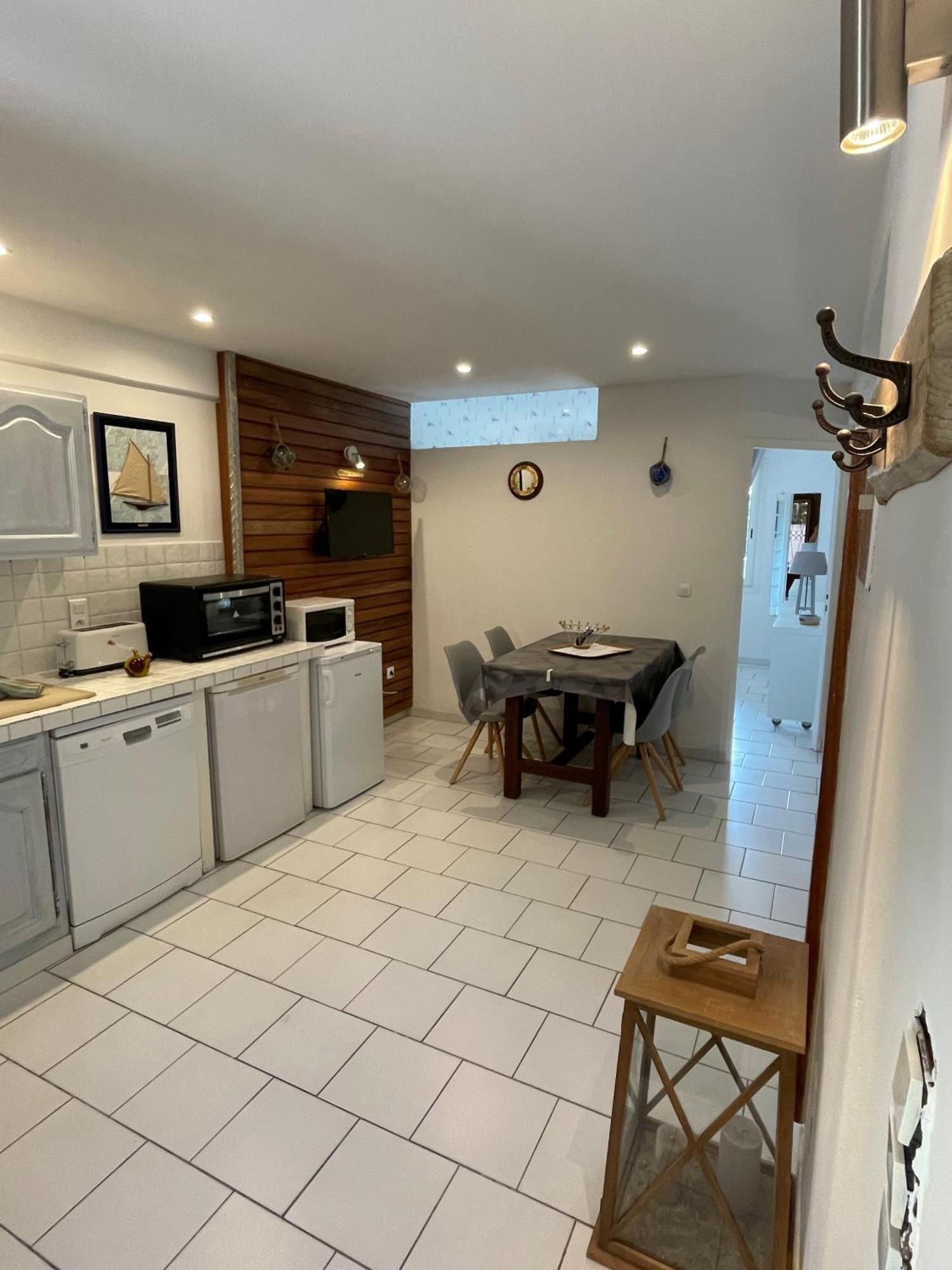 Le Golfe Bleu Apartment