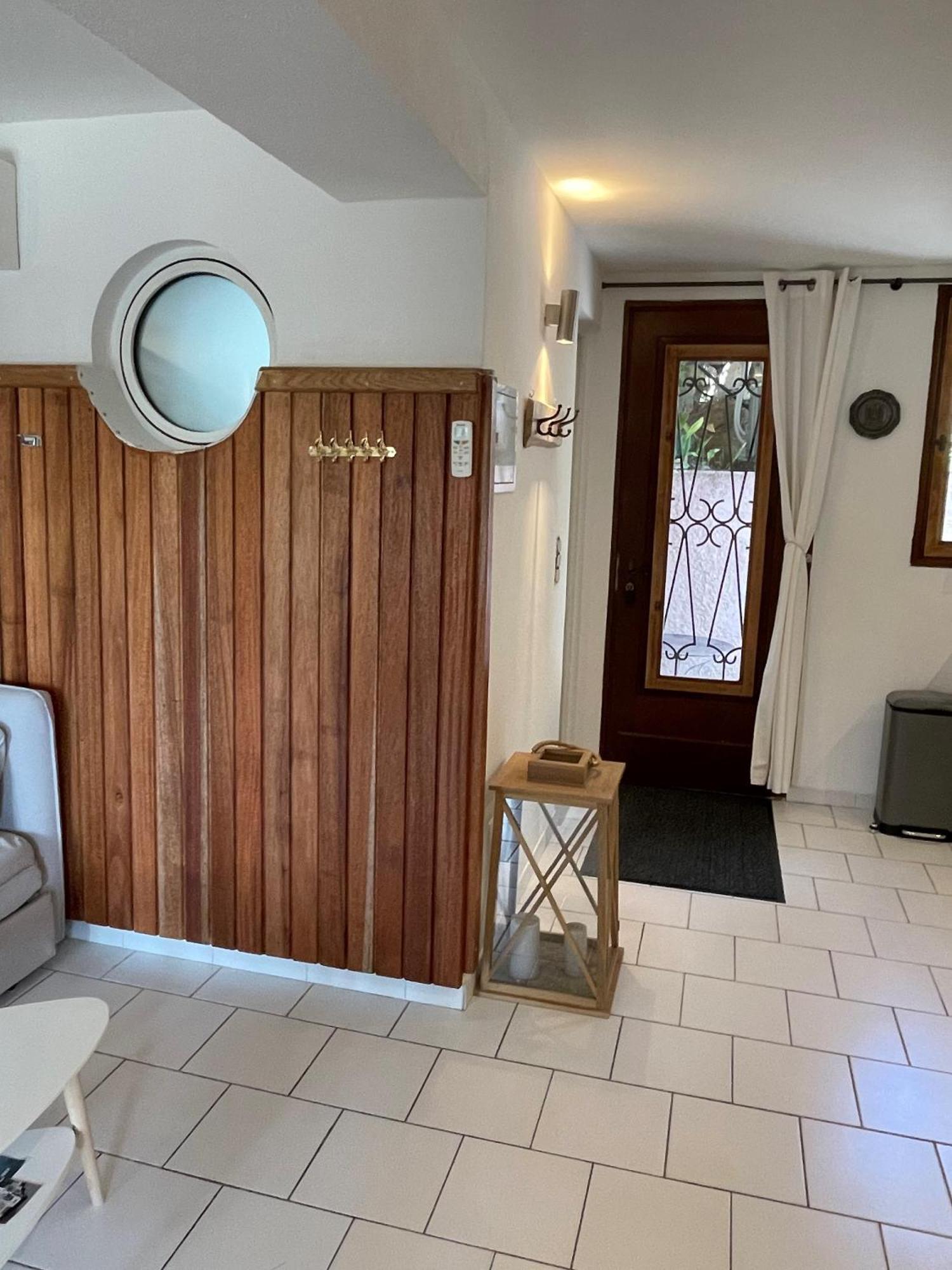 Le Golfe Bleu Apartment *